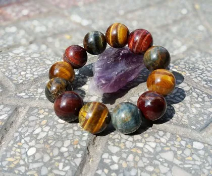 Chuỗi mắt mèo Phước Lộc Thọ 18li FS6427